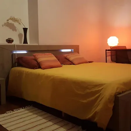 D'hôtes Et T2 Dans écolieu Arts, Ride Et Autres Activités Apartamento