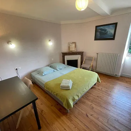 D'hôtes Et T2 Dans écolieu Arts, Ride Et Autres Activités Apartamento *